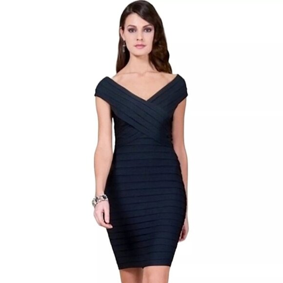 NWT TADASHI SHOJI Collection Shutter Pleat Bandage  Cocktail Evening Dress sz 4 - Picture 1 of 12